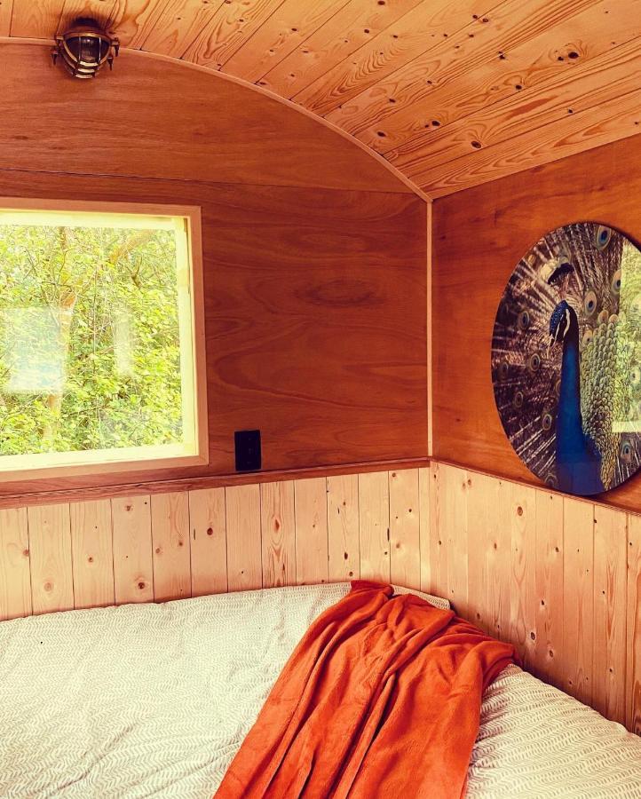 Pipowagens Bij Pannenkoekenrestaurant & Camping De Koppenjan 'Een Uniek Verblijf Met Kinderspeelboerderij' Jubbega-Schurega Exterior foto