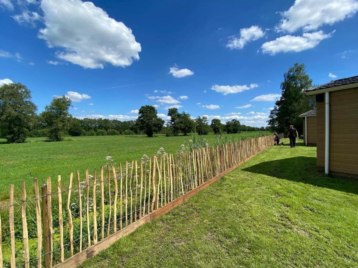 Pipowagens Bij Pannenkoekenrestaurant & Camping De Koppenjan 'Een Uniek Verblijf Met Kinderspeelboerderij' Jubbega-Schurega Exterior foto